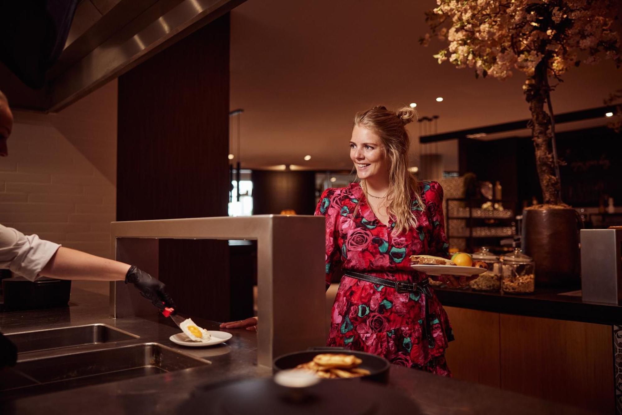 Van Der Valk Hotel Groningen-Hoogkerk Eelderwolde Екстер'єр фото