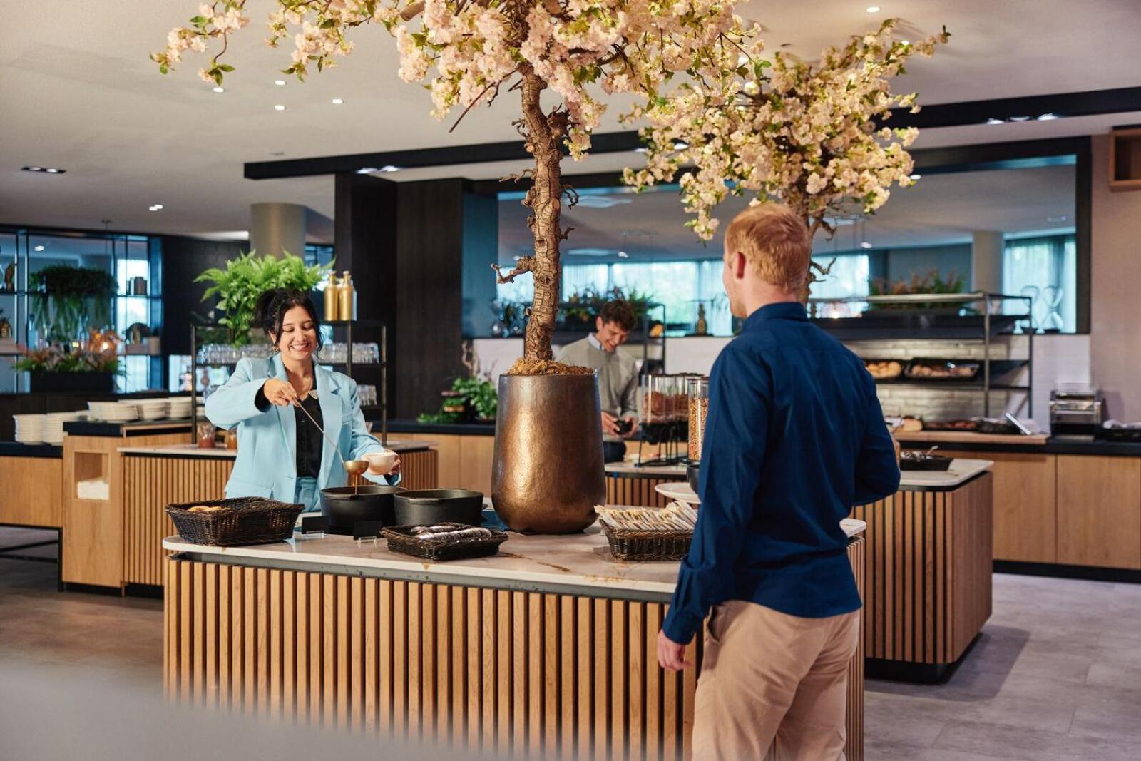 Van Der Valk Hotel Groningen-Hoogkerk Eelderwolde Екстер'єр фото